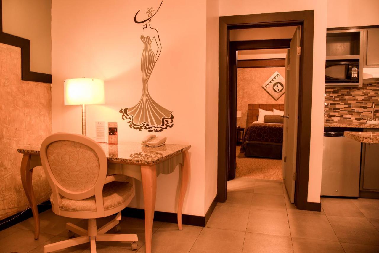 Business Hotel & Suites Maria Bonita Ciudad Juárez Exterior photo